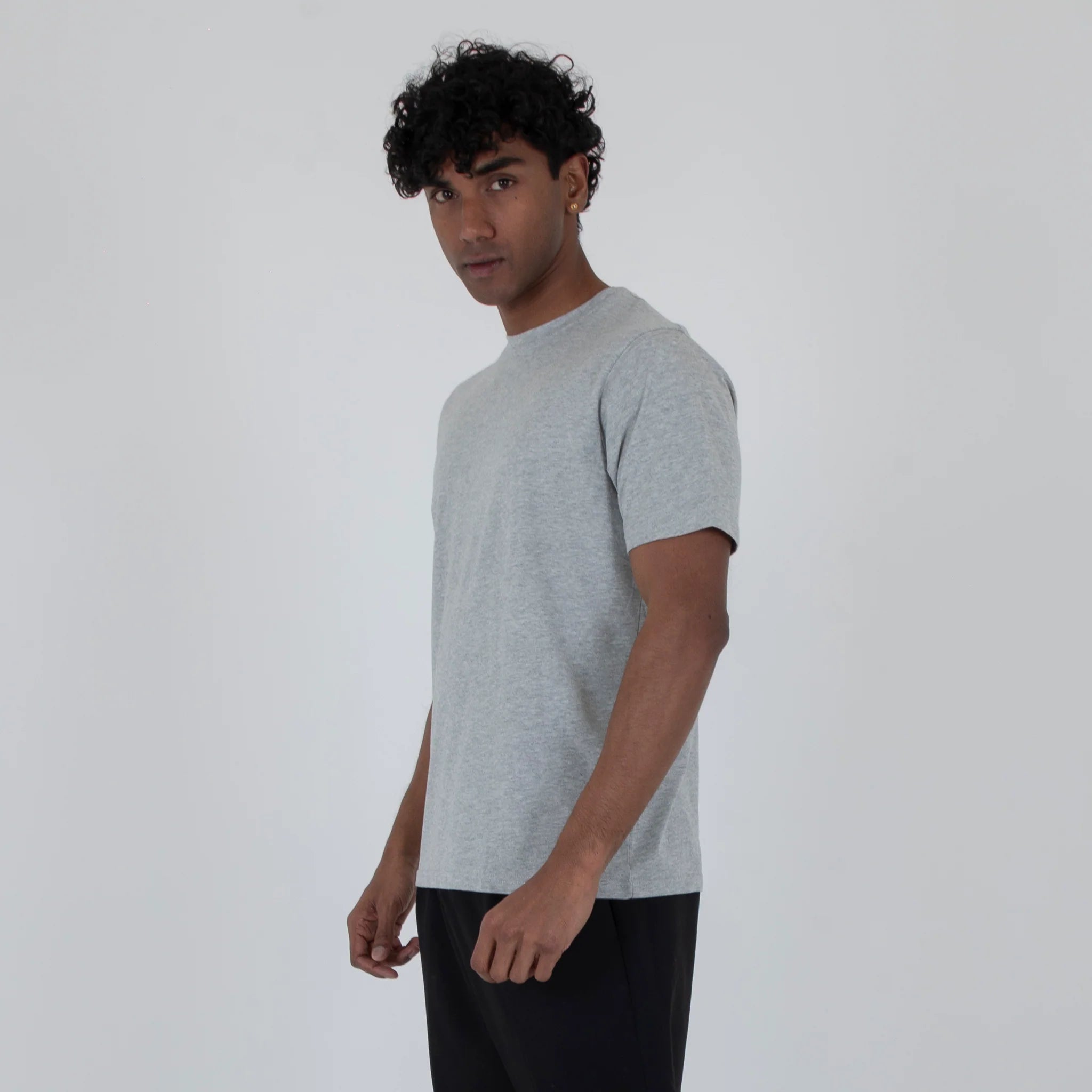 10376-T-SHIRT-BASIC-100-COTONE-PREMIUM-11361-T-SHIRT-BASIC-100-COTONE-PREMIUM-11361_2048x2048_jpg.webp