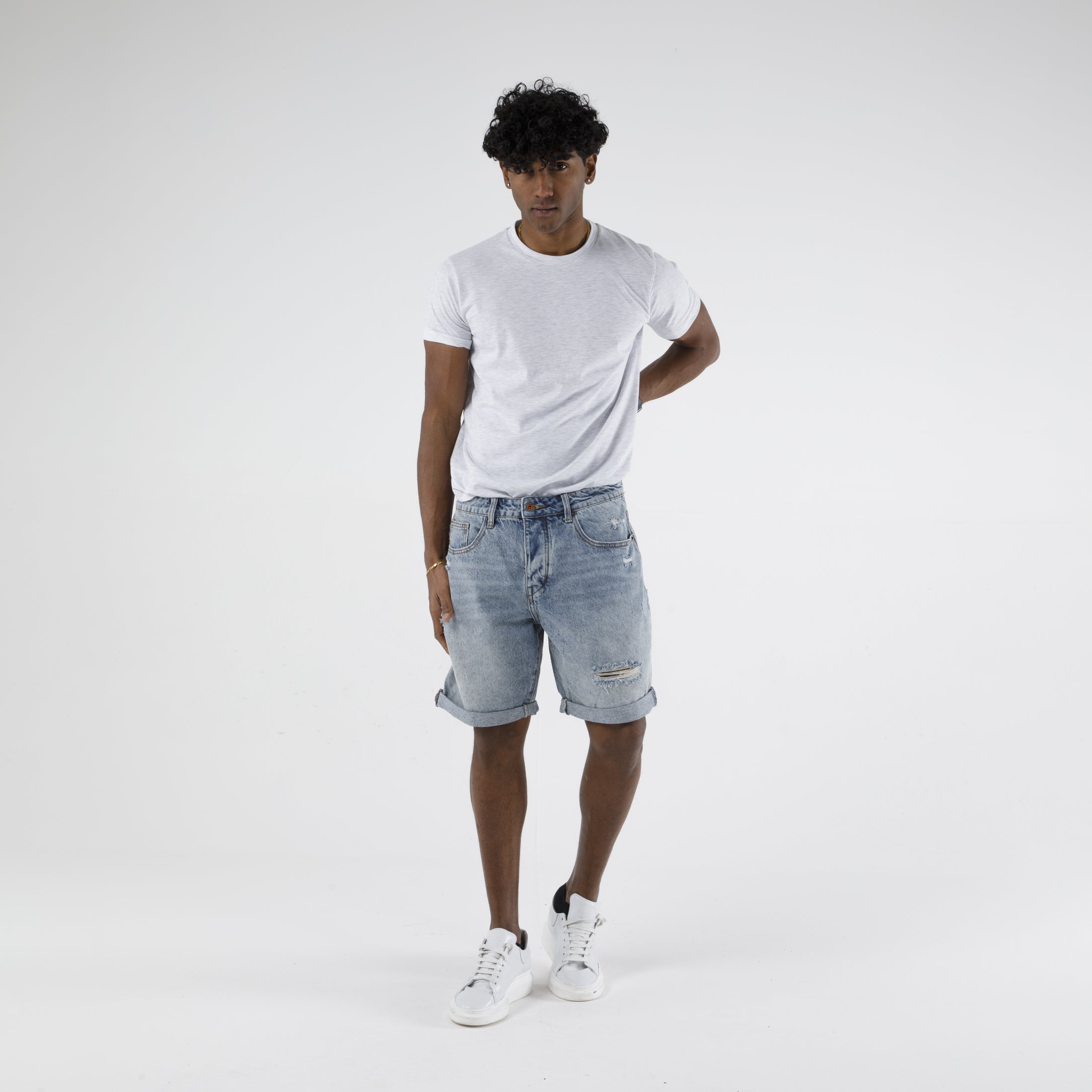 BERMUDA JEANS USED-11091