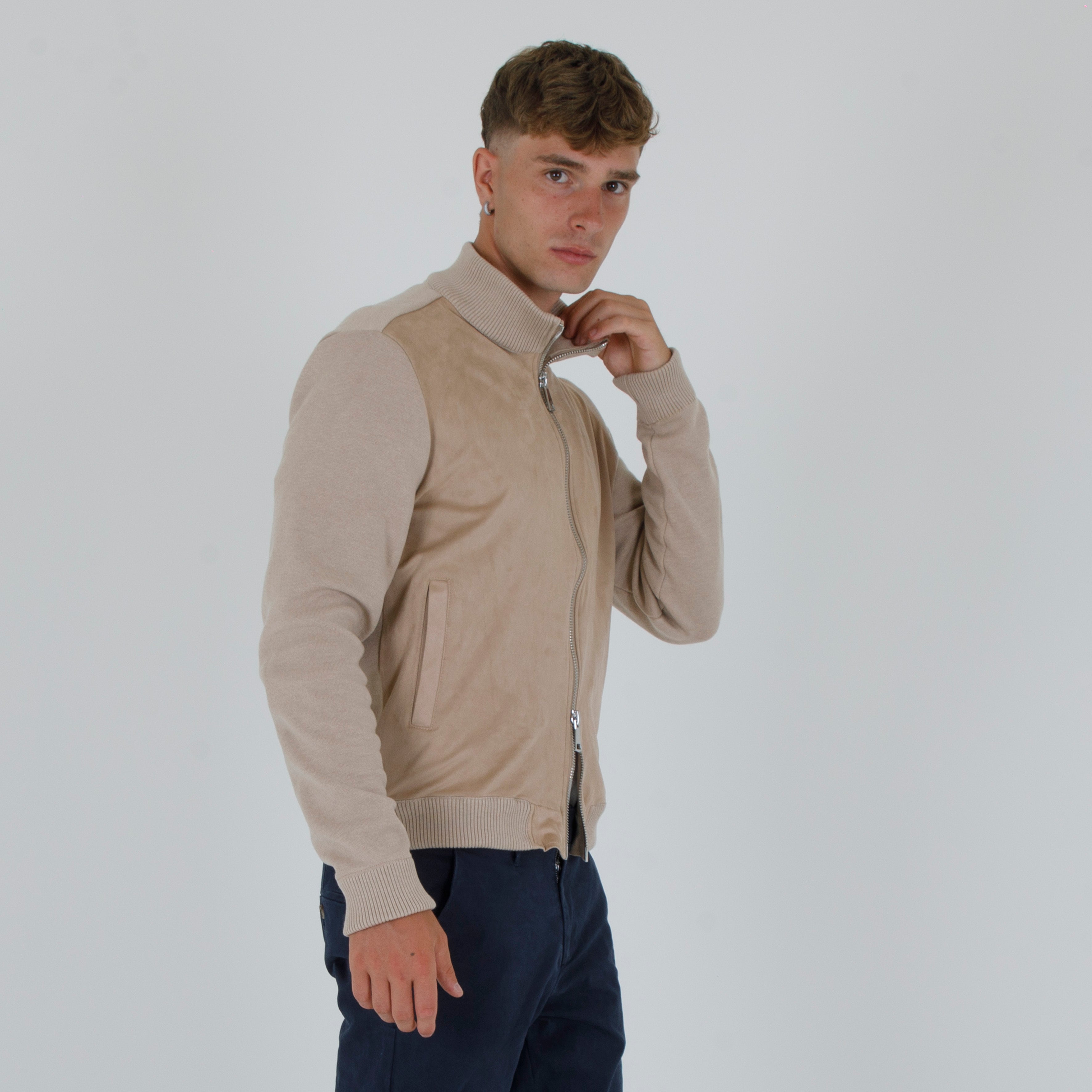 PULL. ALCANTARA ECO-11470